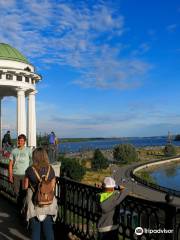 Pavilion on Volga's harbour