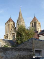 Abbaye de Saint-Pierre-sur-Dives