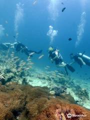 Kon-Tiki Khao Lak Diving & Snorkeling Center - Khao Lak