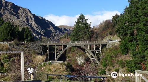 Kawarau Gorge Suspension Bridge