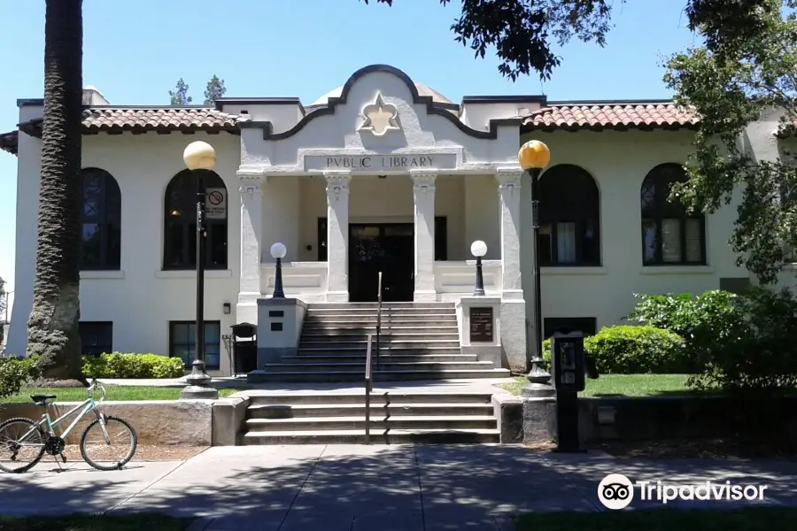 Woodland Public Library