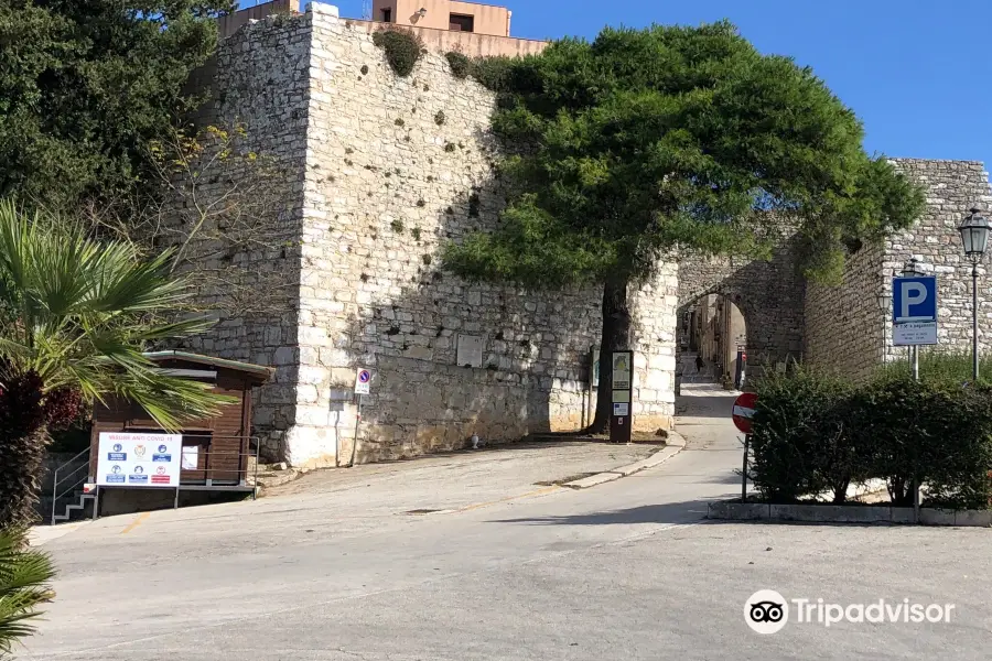 Porta Trapani