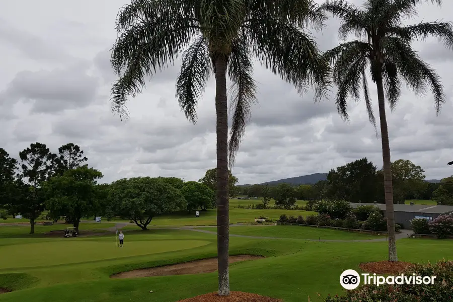 Windaroo Lakes Golf Club