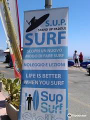 Sup Surf Sicilia, Noleggio Tavole Surf e Kayak presso l'Hotel Kennedy