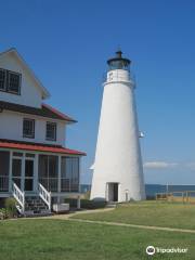 Cove Point Lighthouse