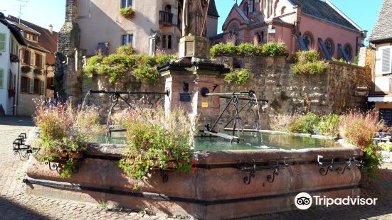 Saint-Leon Fountain