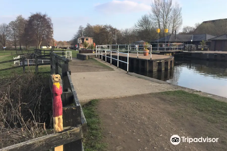 Woodlesford Lock