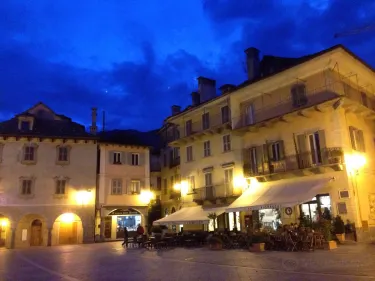 Piazza del Mercato Hotel a Domodossola