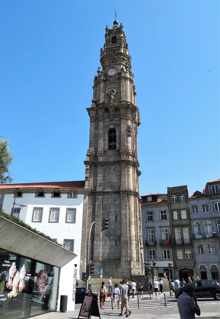 Các khách sạn gần Clérigos Tower