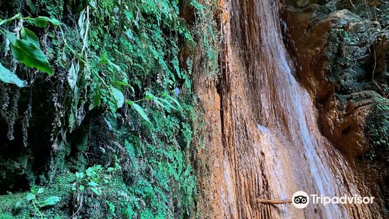 Ermita, Fuente Agria