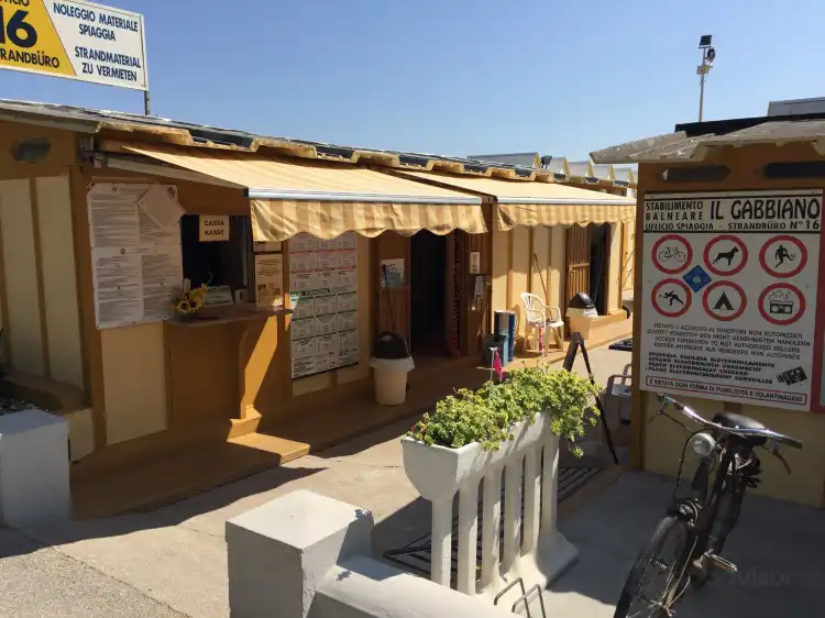 Hotels near Stabilimento Balneare Gabbiano