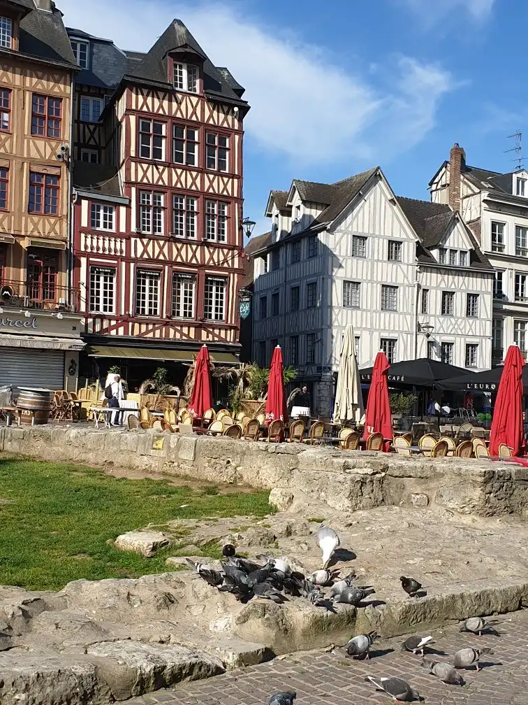 Hotels near Place du Vieux-Marche