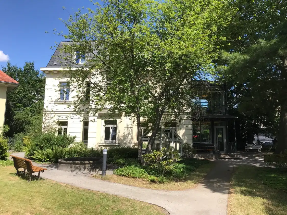 Hotels near Erich Kastner Museum