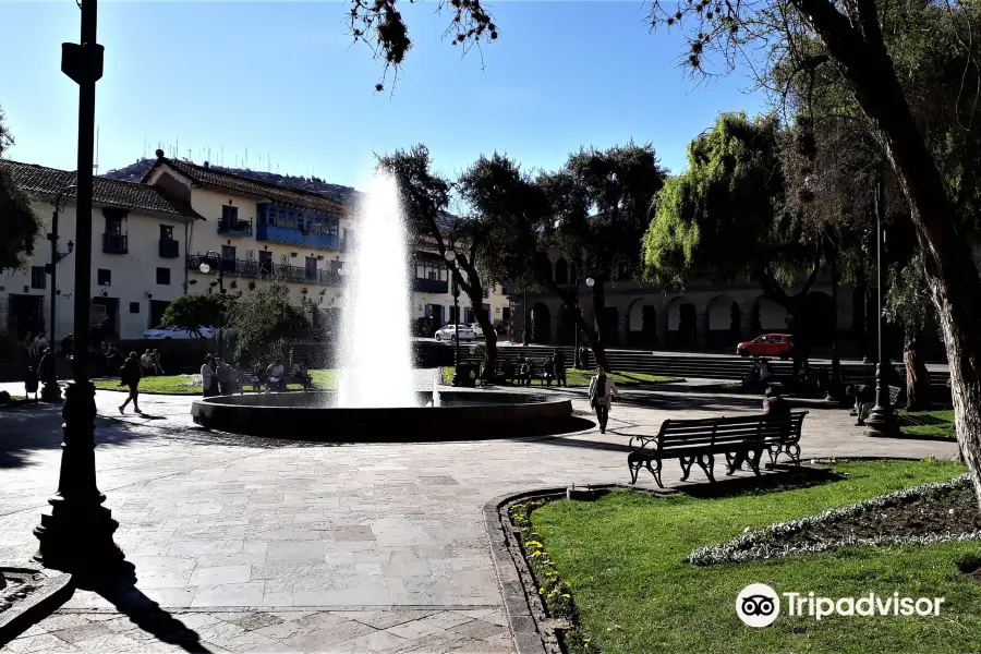 Plaza Kusipata