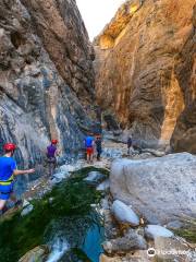 Adventure Snake canyon oman