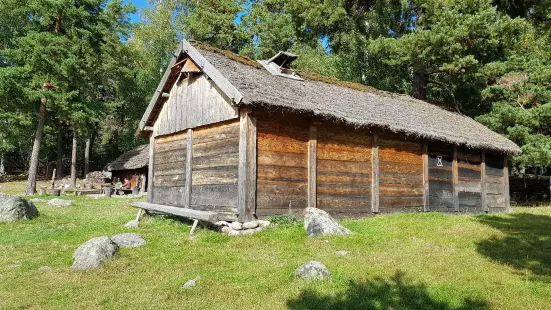 Svenska Vikingagården Gunnes gård