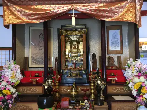 鄰近岩戶觀音堂的酒店