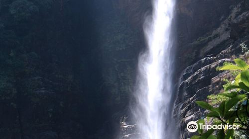 Laxapana Falls, ලක්ශපාන දිය ඇල්ල