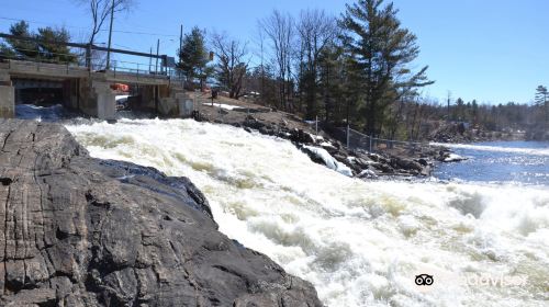 Bala Falls