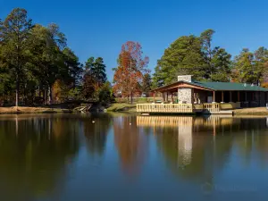 Pavilion at Bobby Ferguson Park