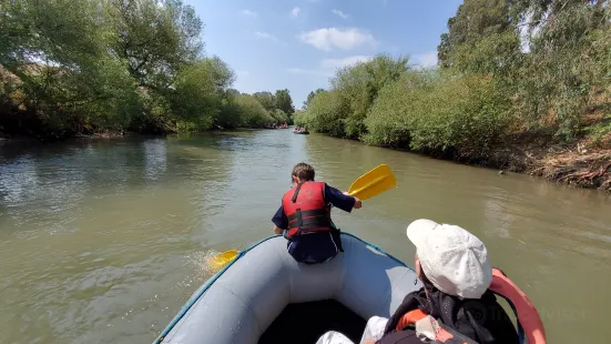 Jordan River Rafting Attractions