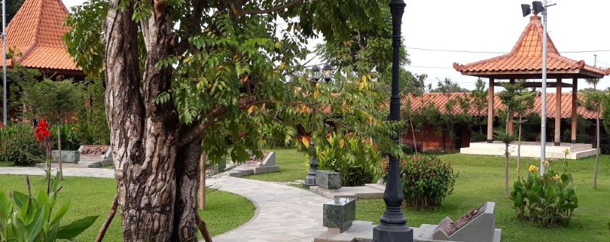 Taman Doa Regina Rosari