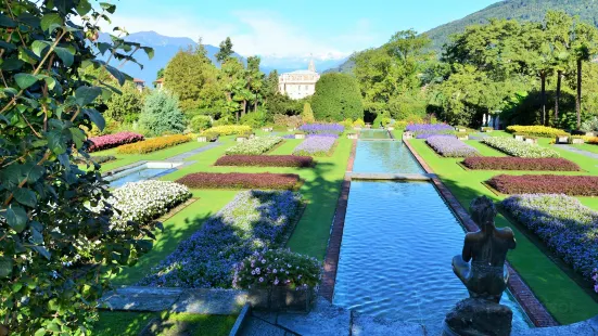 Villa Taranto Botanical Gardens