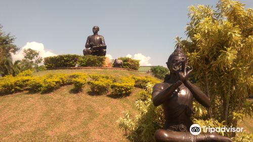 Sunthon Phu Monument