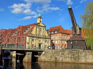 Old crane in the Lüneburg harbor