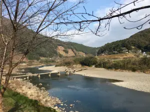 Iwama Submersible Bridge (Chinkabashi)