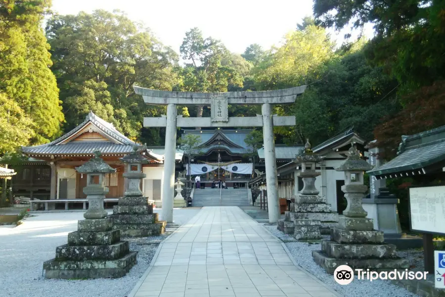 西寒多神社