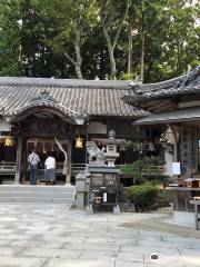 Santuario Kasayama Kojin (Santuario Kasayama Za)