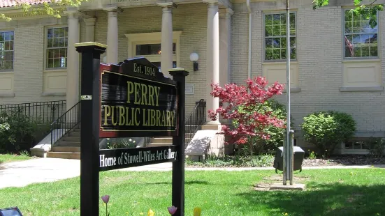 Perry Public Library