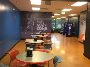 Sky Zone Timonium