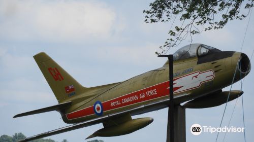 Golden Hawk CF-86 Sabre Jet