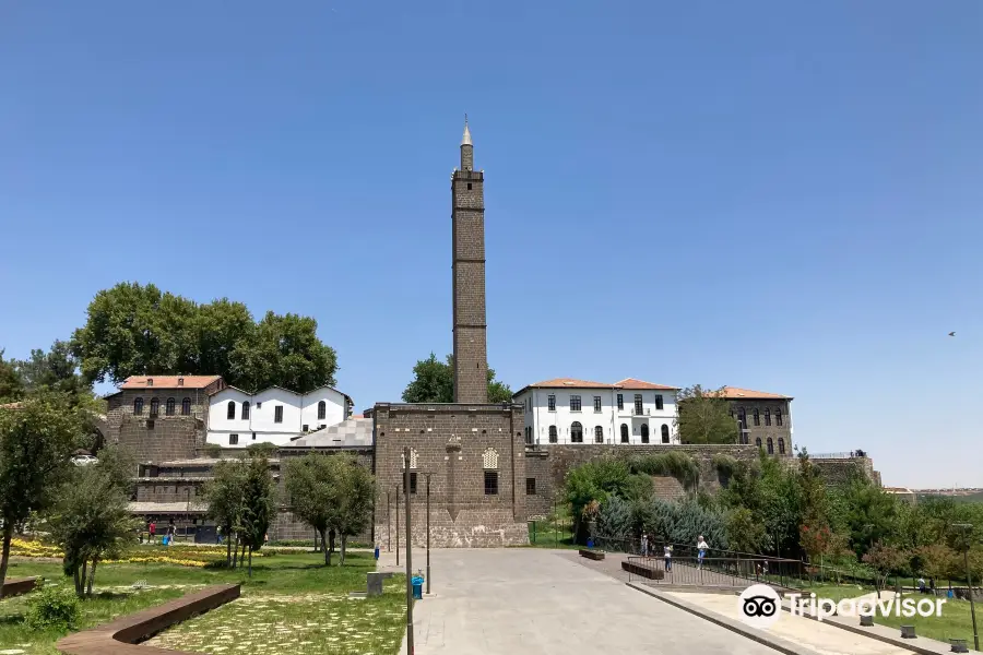 Hazrat Suleiman Mosque