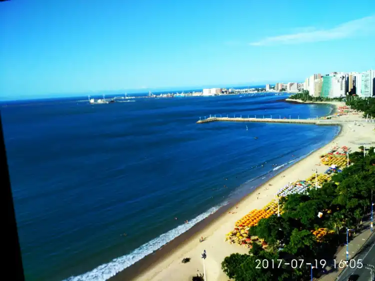 Hotel dekat Praia do Meireles