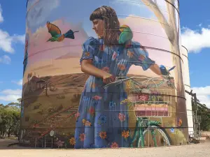 Bute silo art