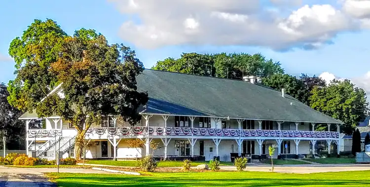 Hotels in Columbia County