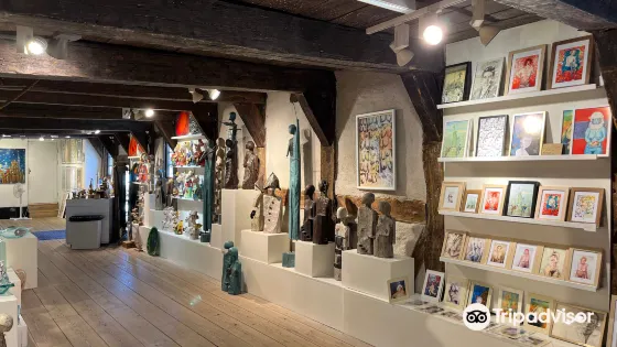Gustus Butik & Gallery