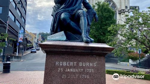 Robert Burns Statue