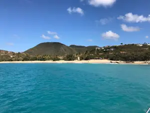 Plage de Happy Bay