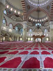 埃爾圖魯爾加齊清真寺