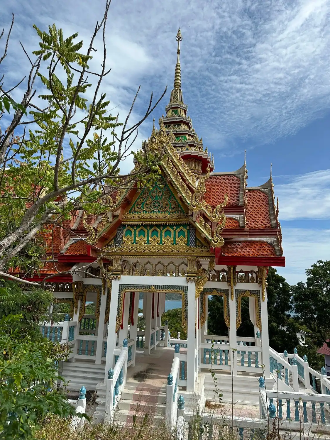 Hotels near Wat Tham Yai Prik