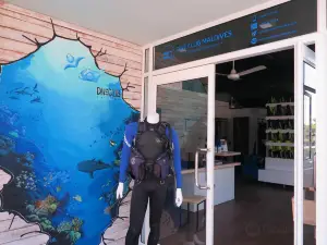 Dive Club Maldives - Dive Center and Service Center