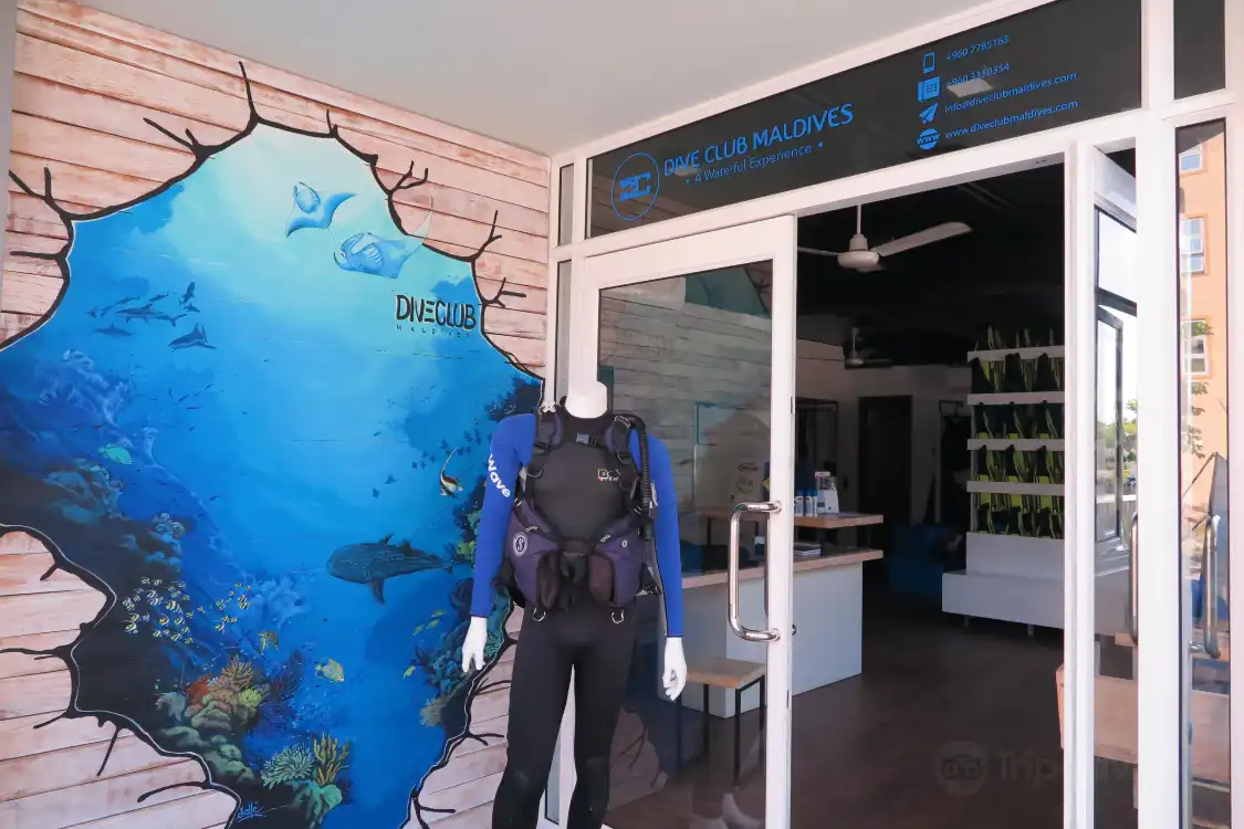 Отели рядом с достопримечательностью «Национальный университет Мальдивы»