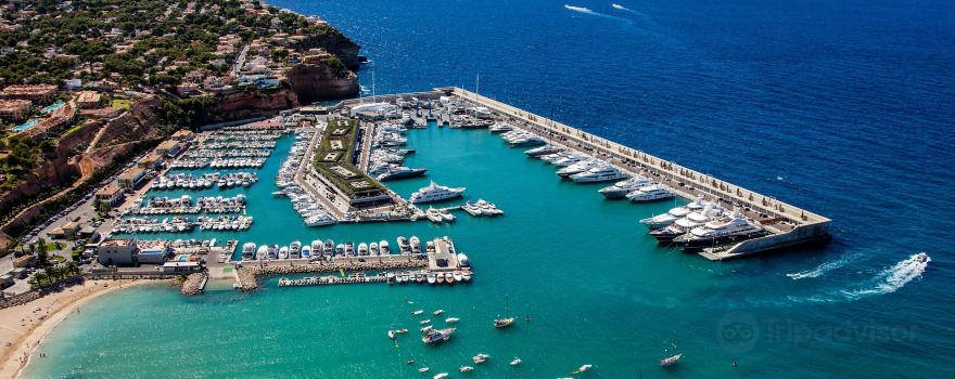 Port Adriano