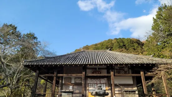 榮山寺