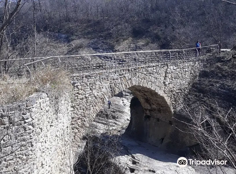 Ponte Romanico