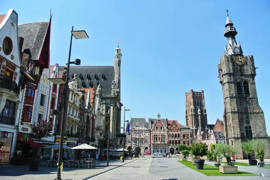 Hotels near Le Beffroi de Bethune